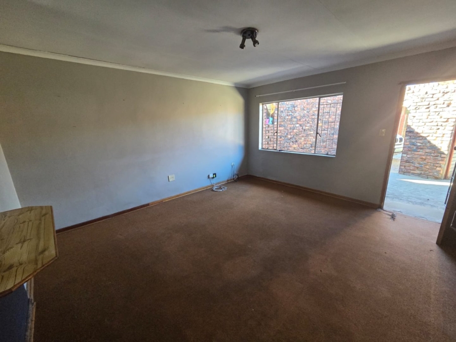 2 Bedroom Property for Sale in Fauna Free State